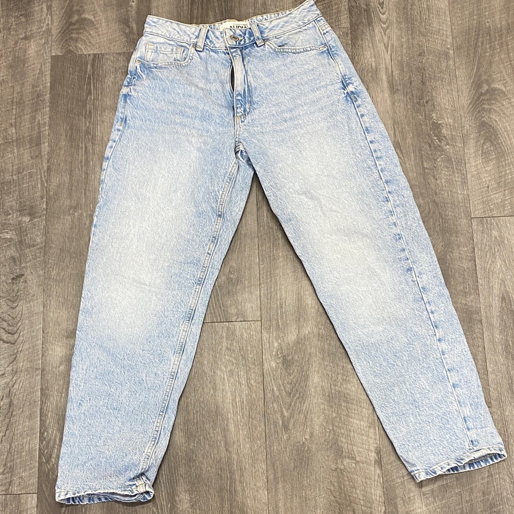 Dynamite Light Blue Barrel Leg Women's Jeans